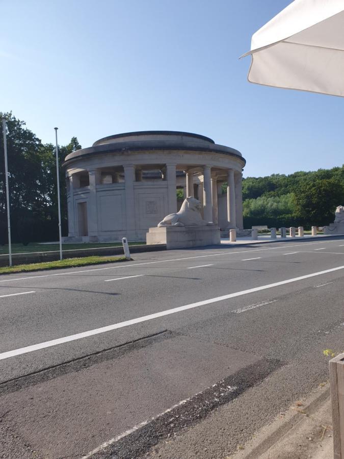 Le Gite Du Mont De La Hutte Ploegsteert Esterno foto